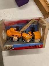 Baufahrzeuge von plantoys Kipper, Kran, Gabelstapler