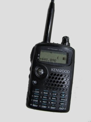 Kenwood TH-F6A 144/220/440MHz TriBand FM Radio, 2 Antennas, Battery Pack UGC
