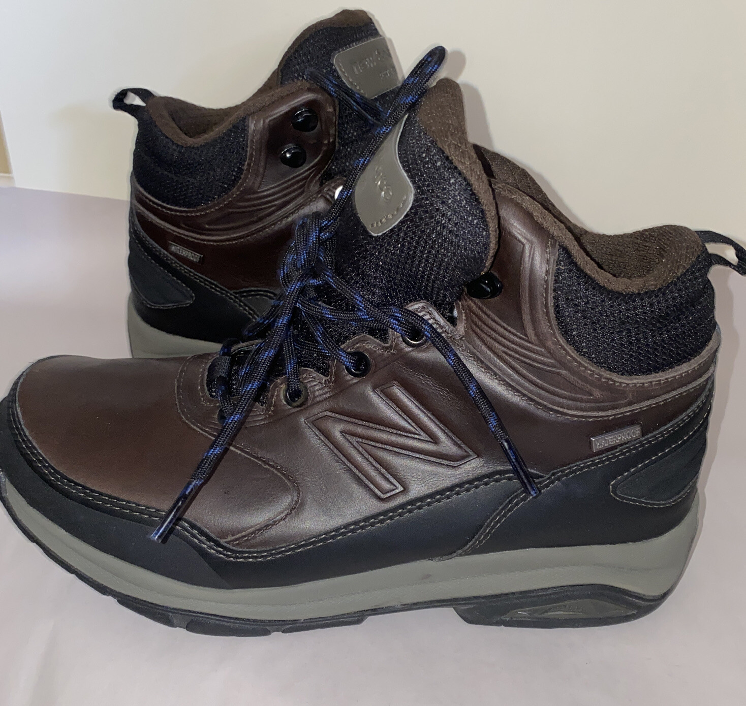 Trail Walking Boots MW1400DB Waterproof 