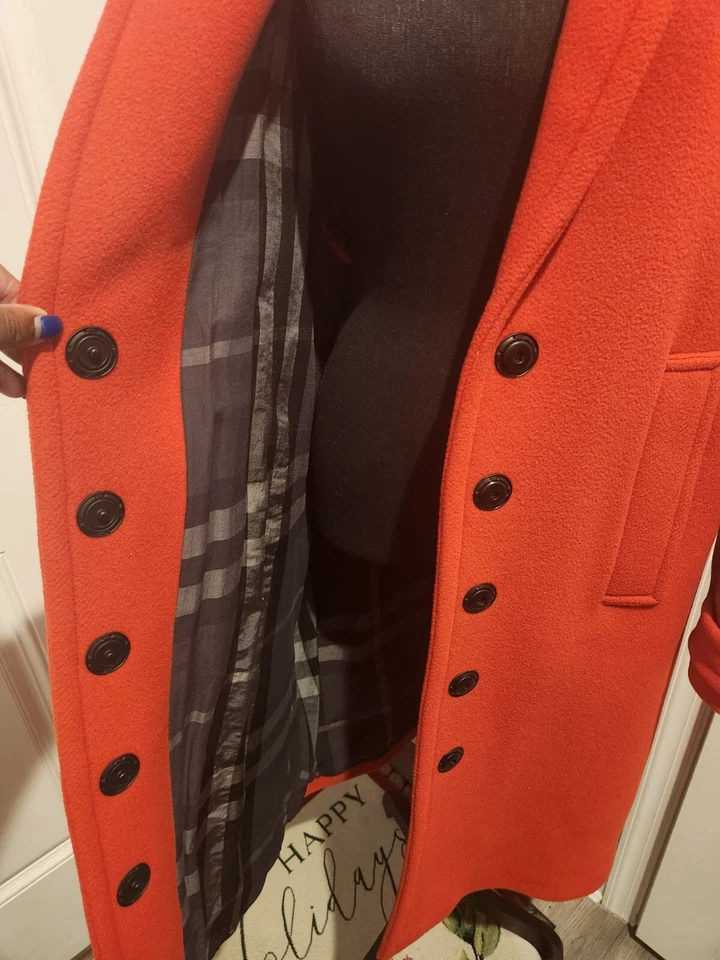 Casaco de lã vermelho Burberry ervilha tamanho 14. Usado uma vez! MSRP US$ 895 - Imagem 2 de 4