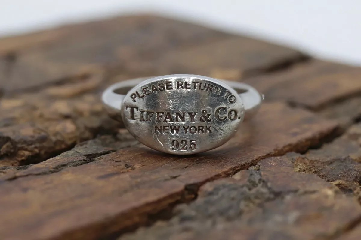 Tiffany & Co Ring. Please Return to Tiffany Sterling Silver 925 Ring. TAG Signet