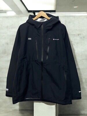 Snow Peak × WIND AND SEA Gore-Tex Rain Jacket – Black, Size Snow Peak × WIND AND SEA Gore-Tex Rain Jacket – Black, Size