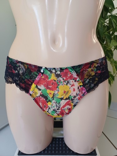 String Lise Charmel Love En Fleur - Taille 3, Motif Multifloral, Référence ACA0006, Neuf Avec étiquette