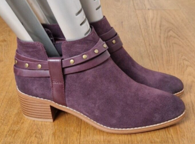 Clarks Breccan Shine Aubergine Suede Ankle Boots. Size 4D  display picture 1