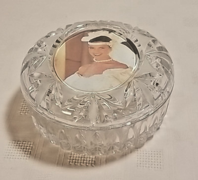 Studio Nova Poem Frame Covered Box Round 5.25'' Cut Glass