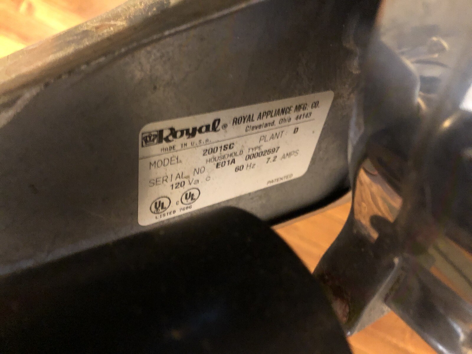 Royal Commercial Heavy Duty Upright Vacuum Model 2001SC With New Belt