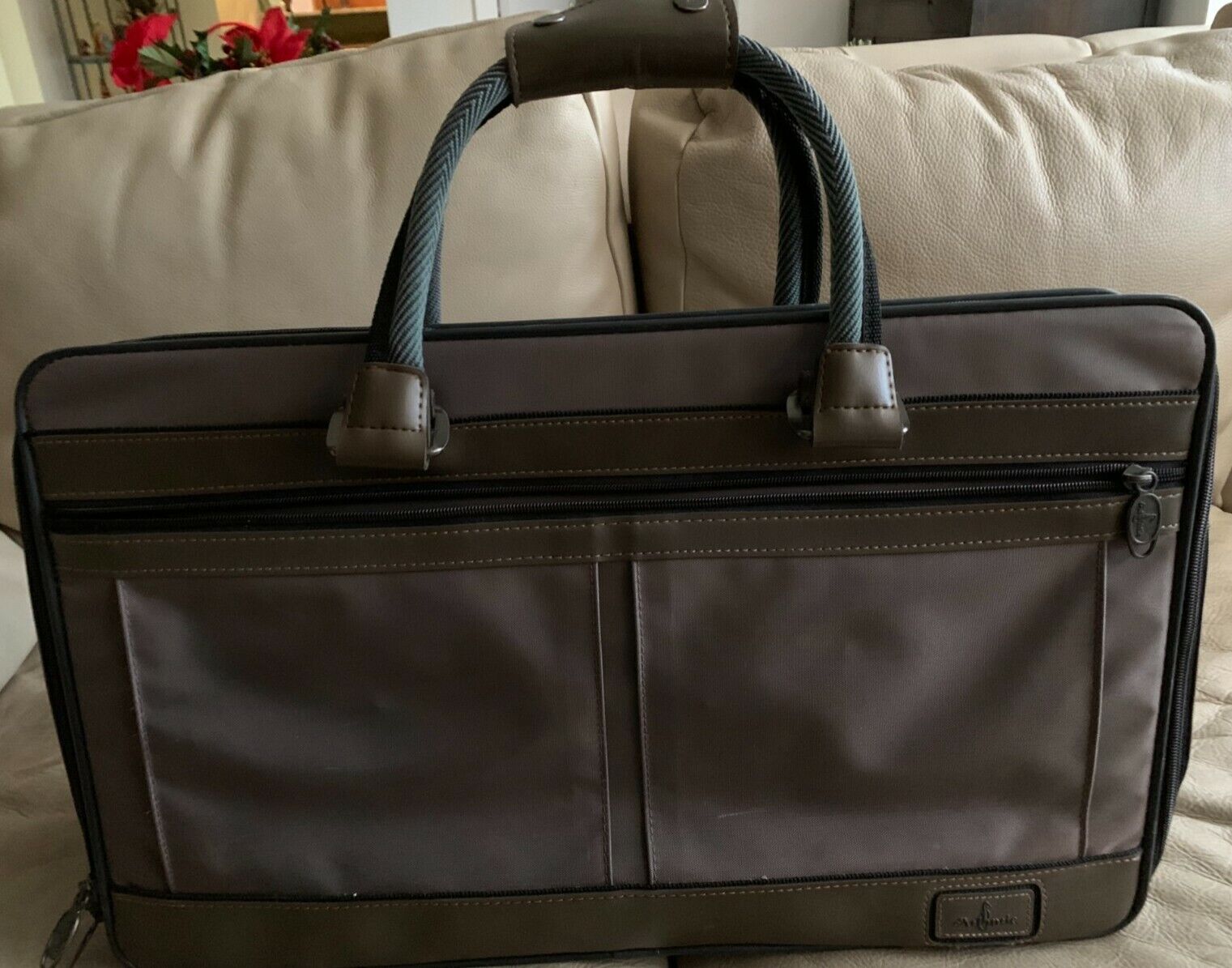 Bag Briefcase Laptop Portfolio Messenger Carry ON  21" x13"x 6"