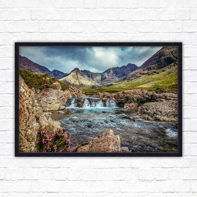 Fairy Pools auf der Isle of Skye, Schottland. Gerahmtes Bild mit Rahmenfarbe wählbar