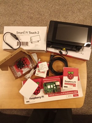 Raspberry Pi 4 4GB with LCD Display, keyboard, mouse and more