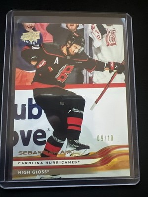 2025-26 Upper Deck Series 2 Sebastian Aho High Gloss 09/10 #281 - Carolina