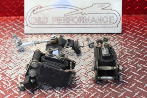 2006 HARLEY DYNA SUPER GLIDE OEM MOTOR MOUNTS ENGINE MOUNT 2006 - 2017 DSG17