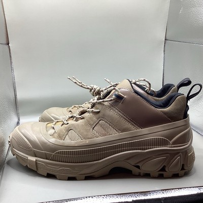 Burberry Arthur Low Top Monogram trainers lot 55775474  size 41 