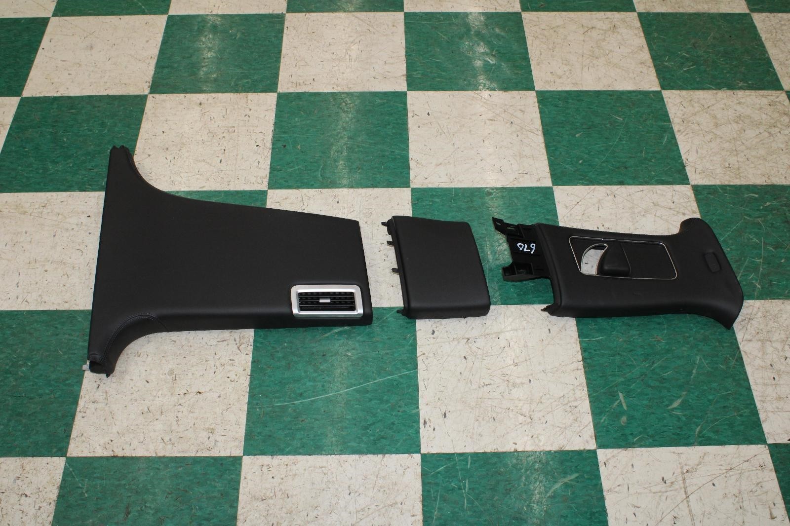 Bentley Flying Spur 2013-2018 Right Side trim panel Black