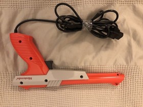 Official Nintendo NES Advantage Joy Stick Controller & Zapper Gun