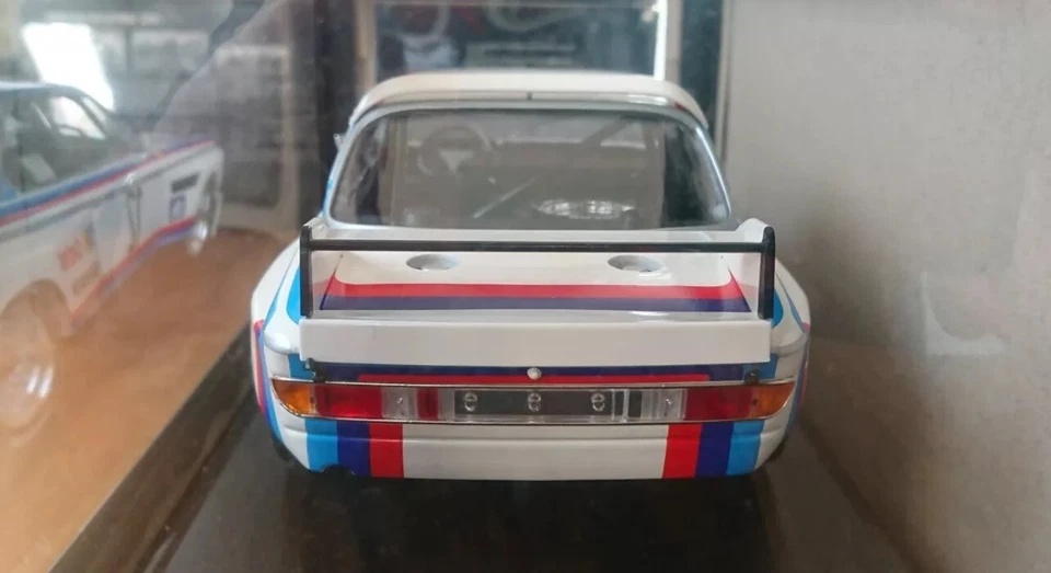 Minichamps 1:18 BMW 3.0 CSL BMW Motorsport Nurburgring 1973 edição limitada de 660 - Imagem 2 de 4