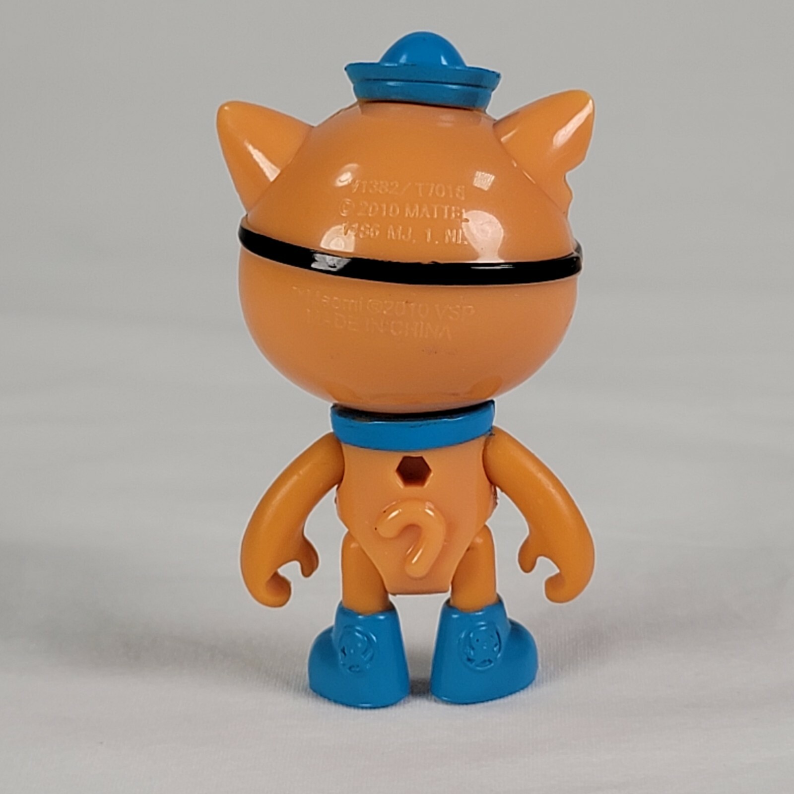 Lot Of 2 Octonauts 3 Action Figures Captain Barnacles Diver Kwazii Cartoon Ebay