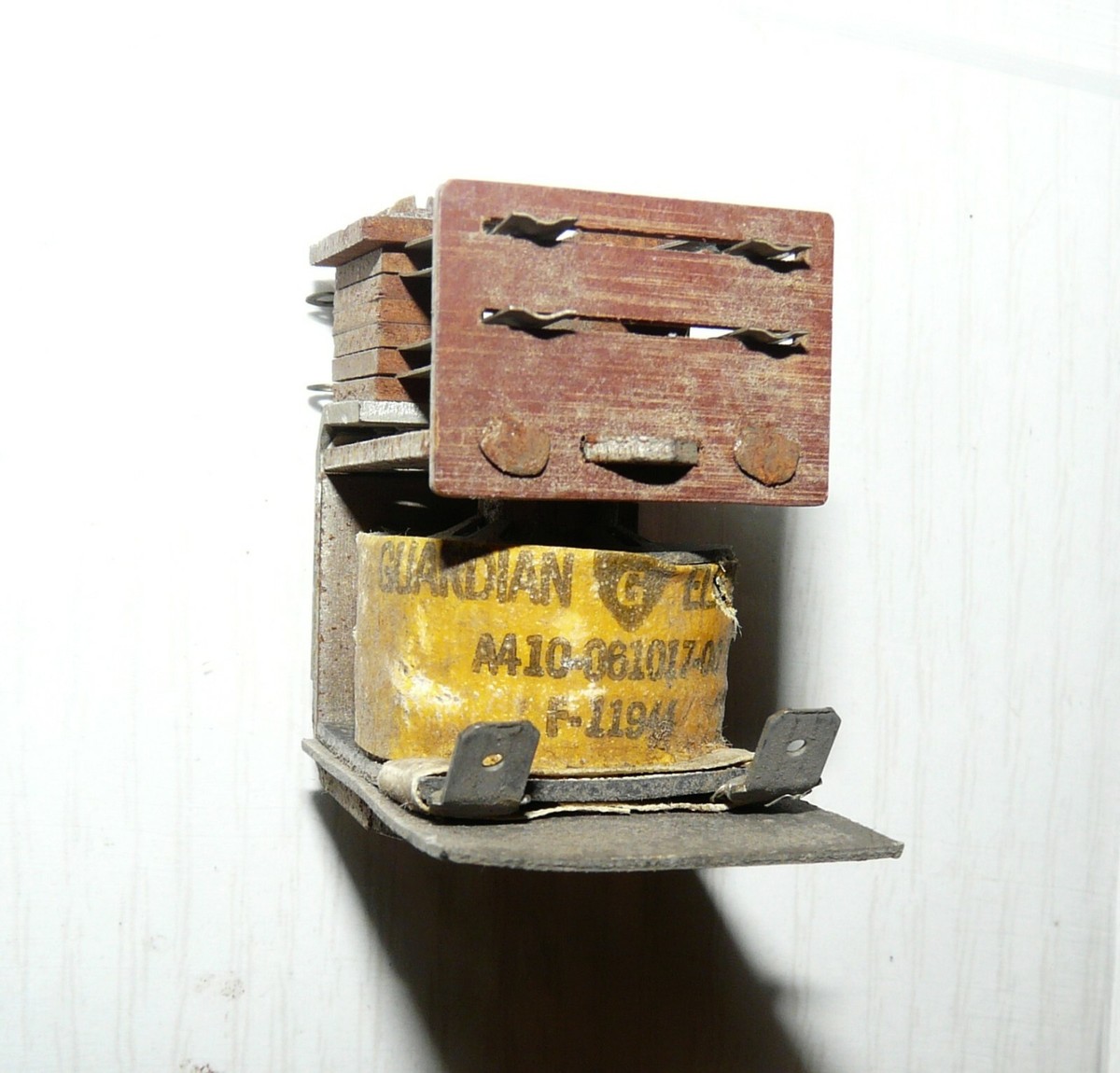 LOT DE 34 TRANSISTORS Électronique Divers