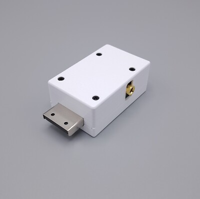 VGA box for Sega Dreamcast consoles - White (made in USA)
