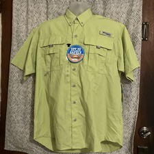 Columbia PFG Men's Small Green Omni-Shield Blood N Guts Vented Fishing Lined