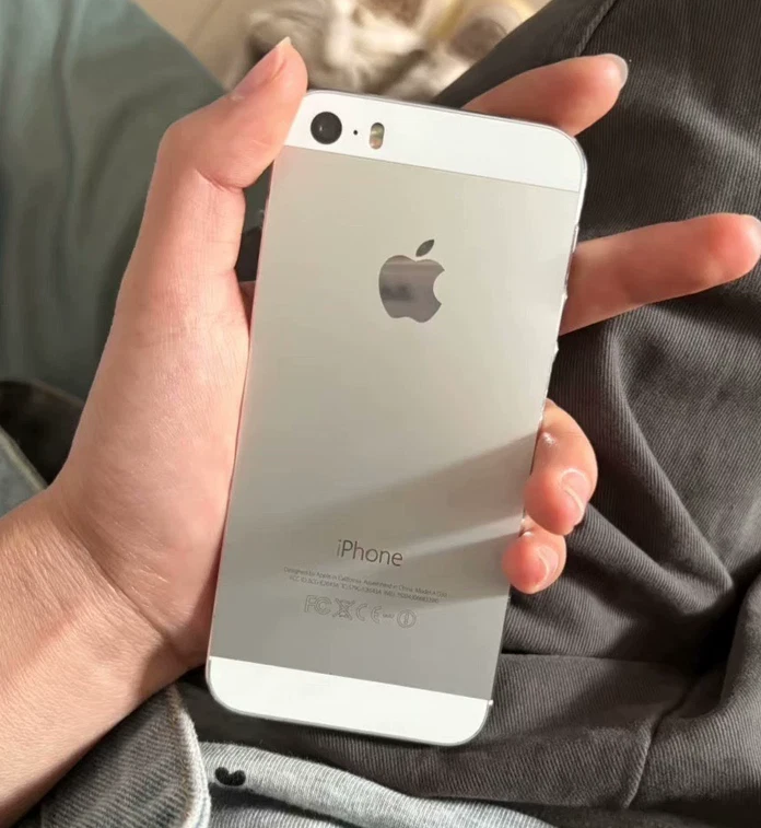 iPhone 5s Silver 64GB for Sale | Shop New & Used Cell Phones | eBay