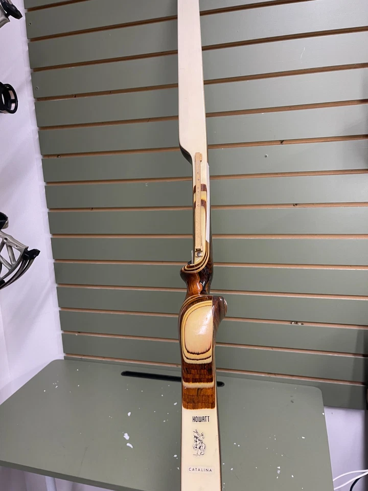 Damon Howatt Catalina, arco recurvo, 37#, 66". Foto 4 de 4