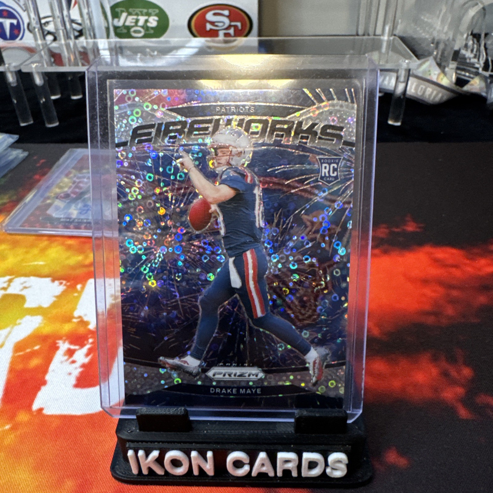 2024 Panini Prizm Drake Maye Fireworks No Huddle Prizm (RC)