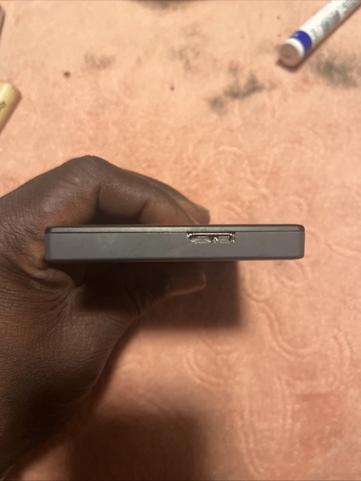 WD - My Passport Ultra for Mac 2TB External USB 3.0 Hard Drive No Box - Image 3 of 4