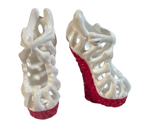 Monster High Doll Shoes For Ghoulia Yelps Ghouls Night Out Red White | eBay