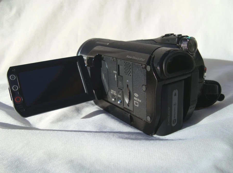 SONY HDR-HC9E CAMCORDER. PAL. MINI DV HDV HI-DEF HD. 1 YR. WARRANTY. VGC. - Image 4 of 4