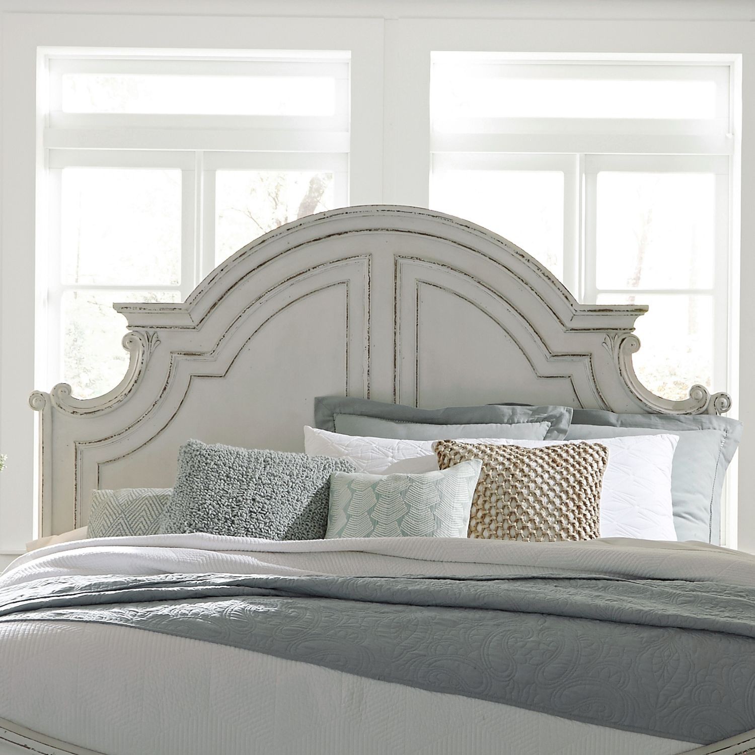 Liberty Furniture Magnolia Manor Queen Panel Headboard - White