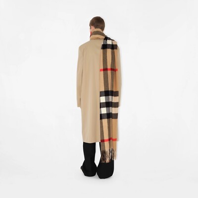 HUGE UNISEX 100% Authentic Burberry Scottish Cashmere Giant