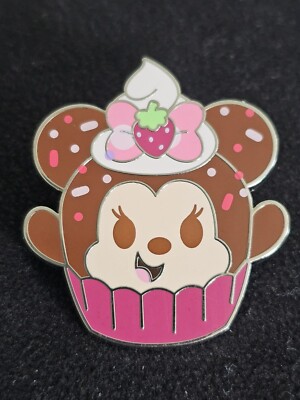 Munchlings - Series 1 Mystery Pack - Strawberry Cupcake Minnie Mouse (4)