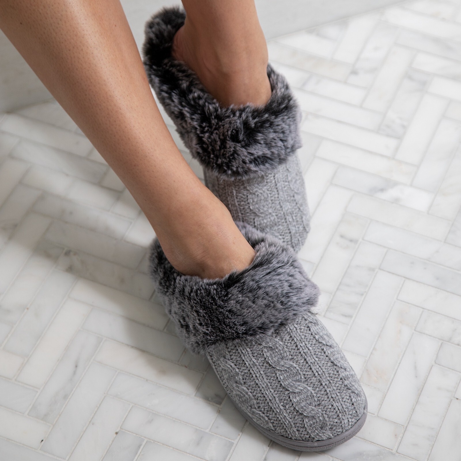 SAOLA Pantofole suola in gomma di Wrapped In A Cloud 2 stili 2 colori