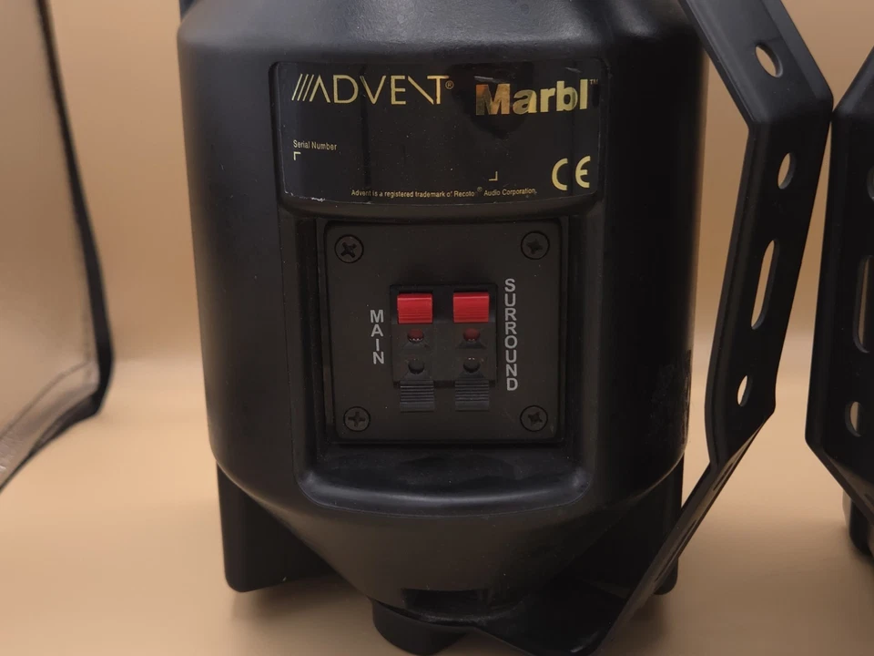 Juego de 2 Altavoces Advent Marbl Interior/Exterior con Soportes de Montaje Foto 2 de 4