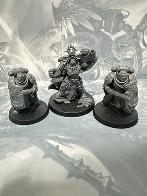 Warhammer 40K Ultramarines Marneus Calgar and Victrix Honor Guard USED