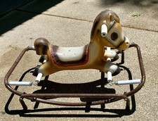 Spring Bouncing Vintage Rocking Horse, Metal, Plastic. Good Condition.