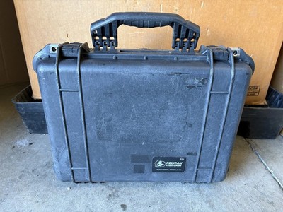 Pelican 1520 Protector Case | 19.8 × 15.8 × 7.4'' | Storm iM2400 Equiv