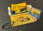 Matchbox Lesney Regular Wheels #18-B Caterpillar Bulldozer, very damaged box