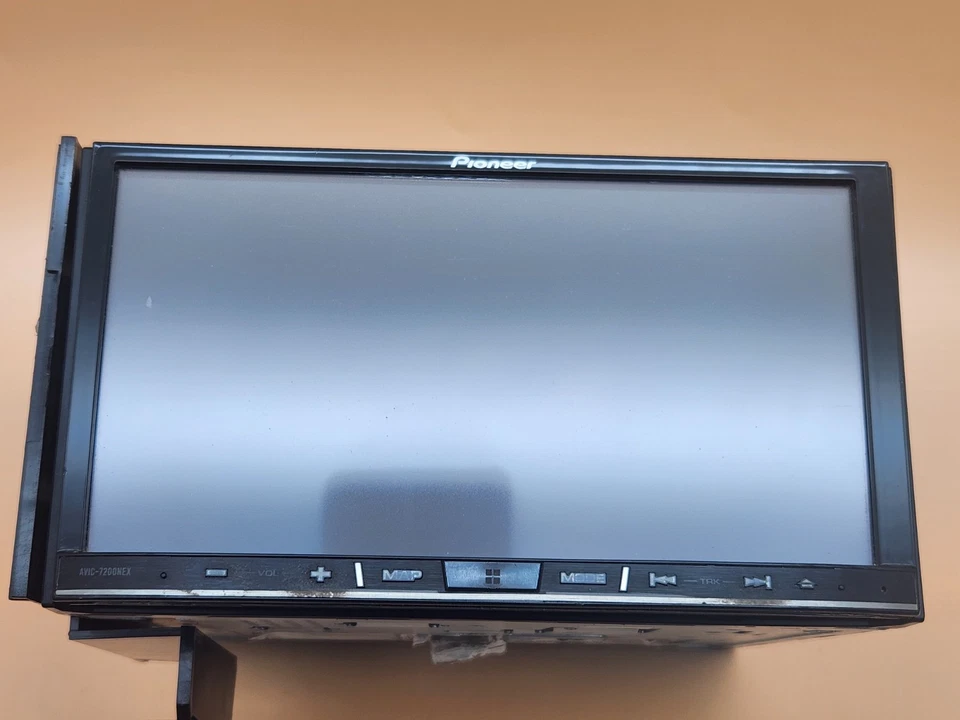 "Receptor AV de navegación en tablero Pioneer AVIC-7200NEX pantalla táctil de 7"" usado en excelente estado" Foto 2 de 4