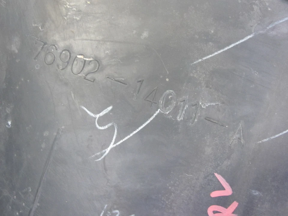 86-92 TOYOTA SUPRA MA70L CUARTO INFERIOR TRASERO IZQUIERDO MOLDURA MEDIO ROJO PERLA OEM Foto 3 de 4