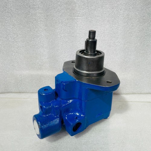 Vickers VTM42-20 Hydraulic Vane Pump (Number Plate Missing)