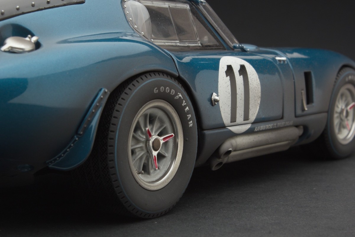 RACE WEATHERED | Exoto 1965 Cobra Daytona Le Mans | 1:18