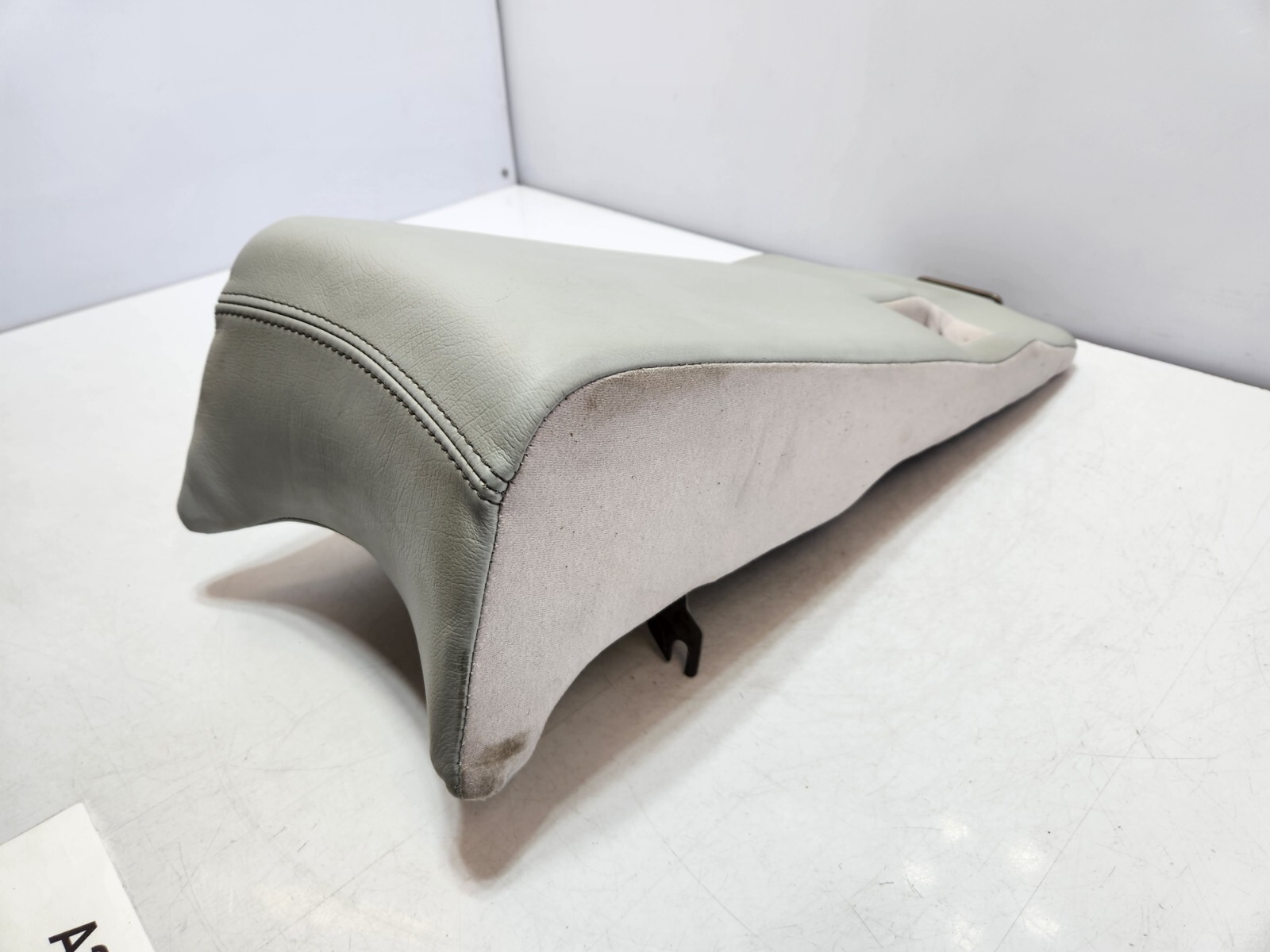 ✅ 03-08 OEM Maserati Quattroporte M139 Rear Center Console Arm Rest Armrest