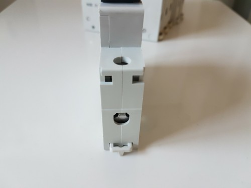 Square D Type B Domae MCB Single Pole Circuit Breaker DOM 6A 10A 16A 20A 32A 40A - Picture 5 of 7