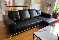 ANTONIO CITERIO pour B&B ITALIA, « George », Deux canapés en cuir noir chromes