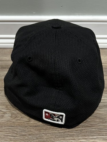 Altoona Curve Authentic Fitted Game Hat Size 7 1/2 - Picture 2 of 4
