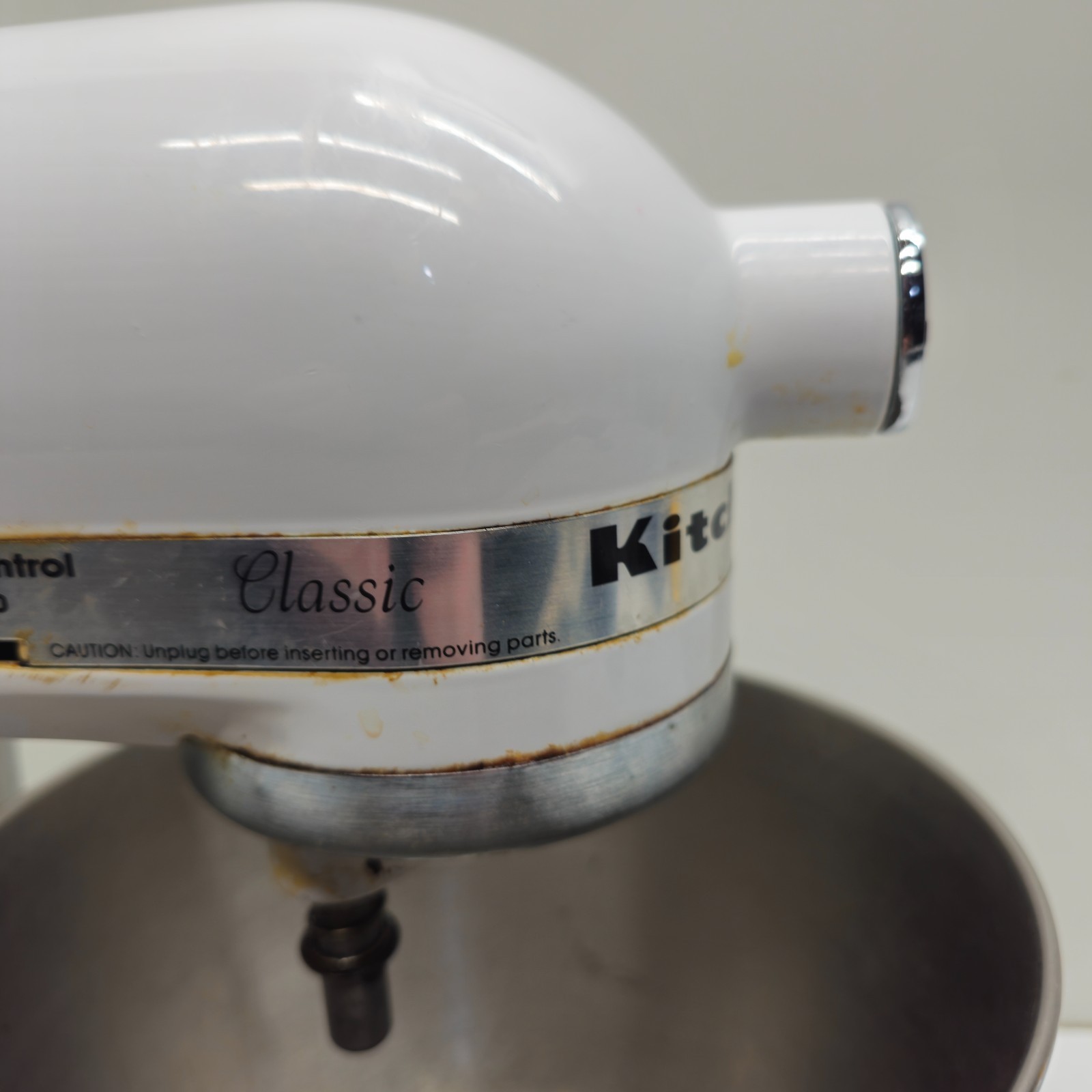 KitchenAid Classic Stand Mixer K45SS White W/ Bowl Missing Lock Knob ...