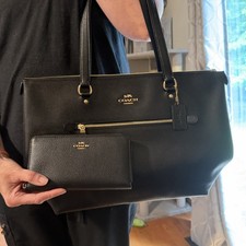 Coach Large Black Zip Tote Gold Hardware w/ Wallet Lined Inner/Outer Pockets