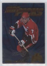 1995-96 Edge Ice Future Legends Hot Picks 2083/6000 Chris Phillips #1 Auto 11n6