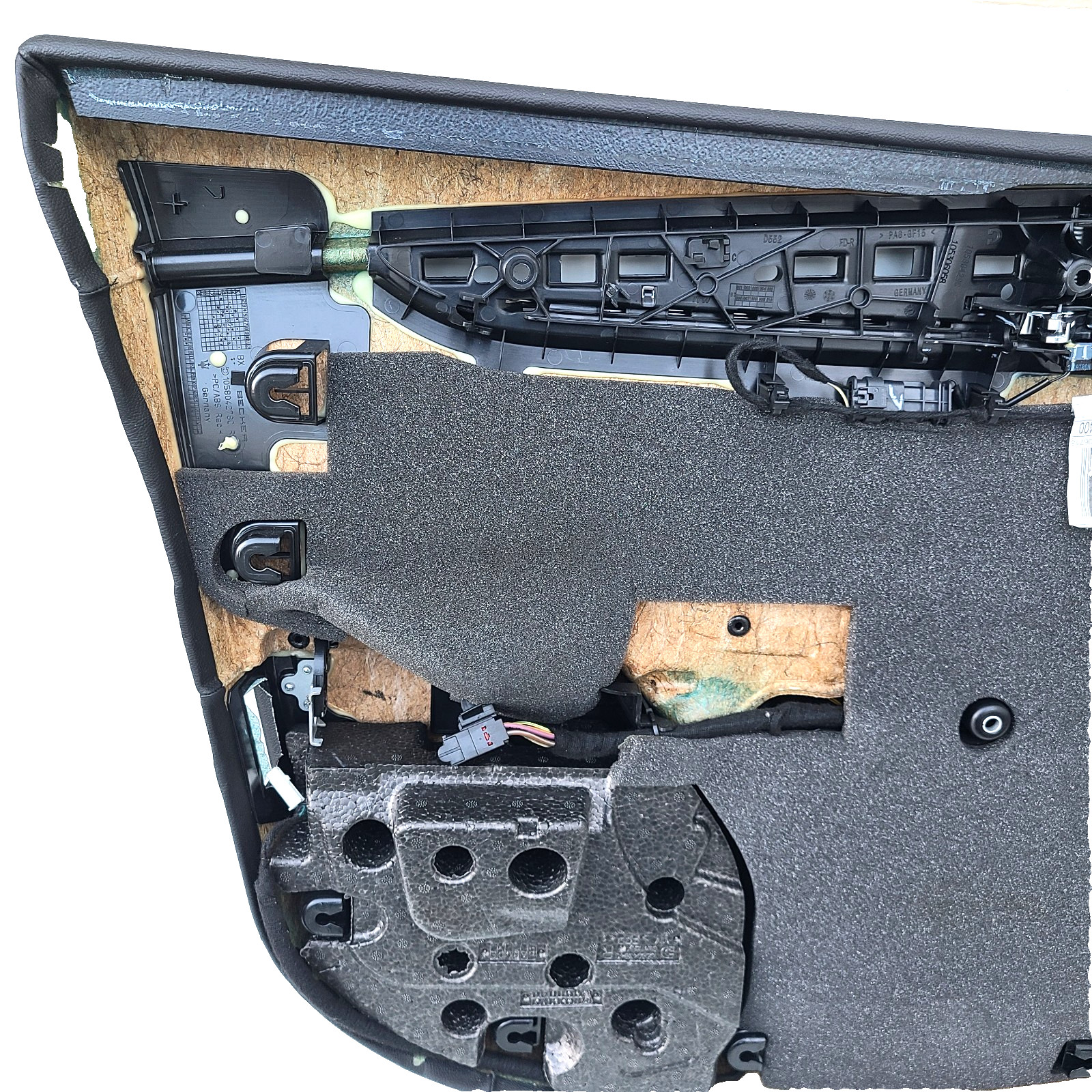 2014-2017 Maserati Ghibli Front Right Passenger Side Interior Door Trim Panel